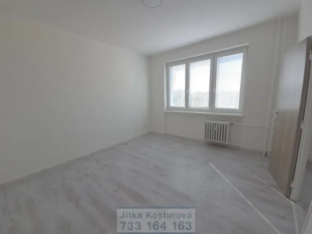 Pronájem bytu 2+1, Krnov - Pod Cvilínem, SPC S, 58 m2