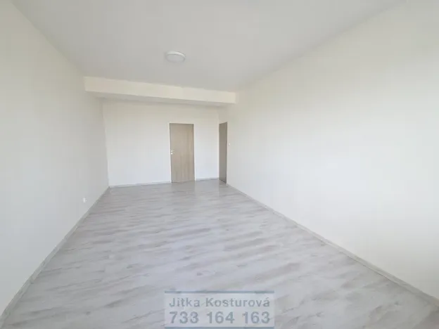 Pronájem bytu 2+1, Krnov - Pod Cvilínem, SPC S, 58 m2