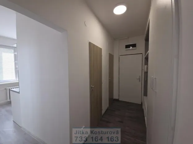 Pronájem bytu 2+1, Krnov - Pod Cvilínem, SPC S, 58 m2