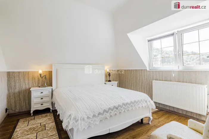 Prodej rodinného domu, Kyselka - Radošov, 260 m2