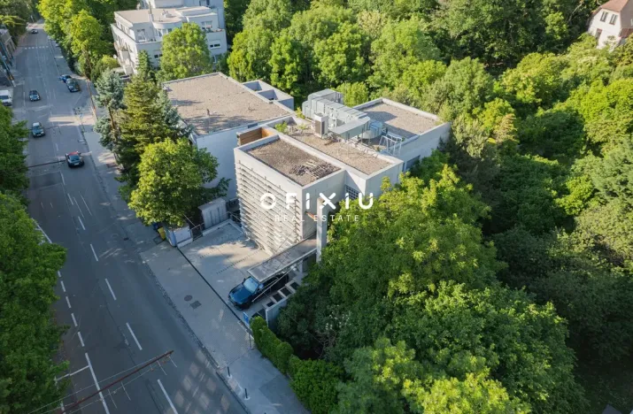 Prodej obchodního prostoru, Bratislava-Staré Mesto, Slovensko, Búdková, 581 m2