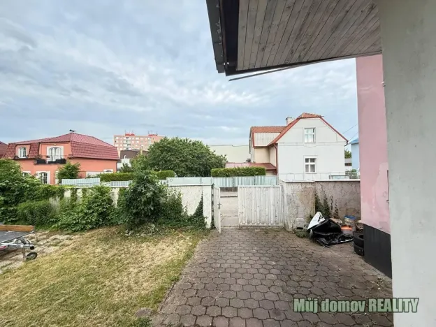 Pronájem bytu 3+1, Praha - Horní Počernice, Khodlova, 85 m2