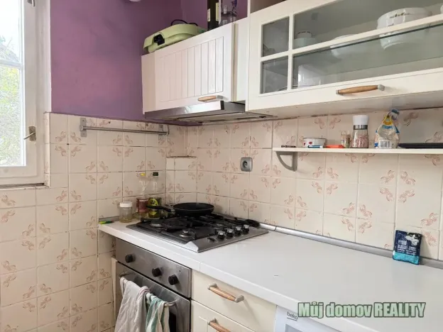 Pronájem bytu 3+1, Praha - Horní Počernice, Khodlova, 85 m2