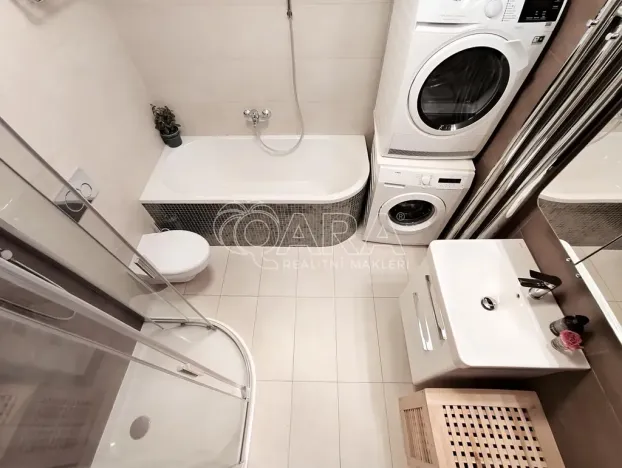 Pronájem bytu 3+kk, Praha - Břevnov, Ve Střešovičkách, 81 m2