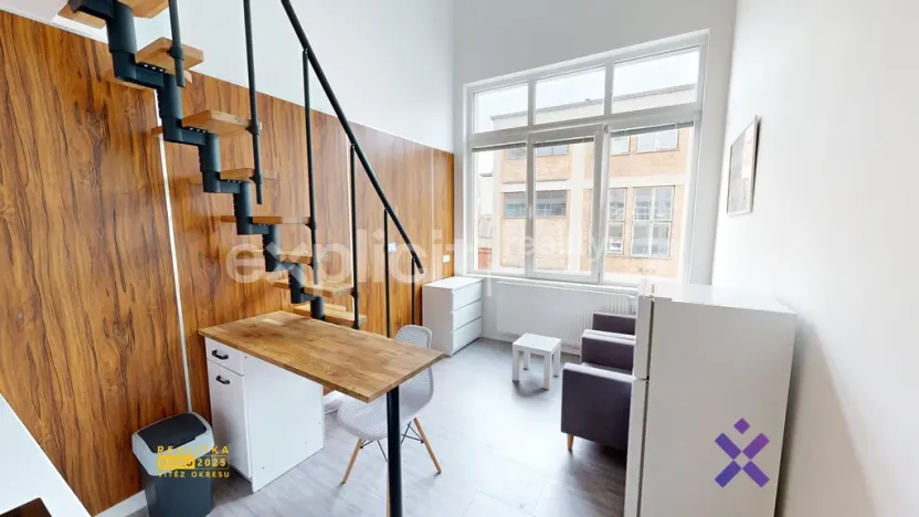 Pronájem bytu 1+kk, Zlín, Devadesátá, 35 m2