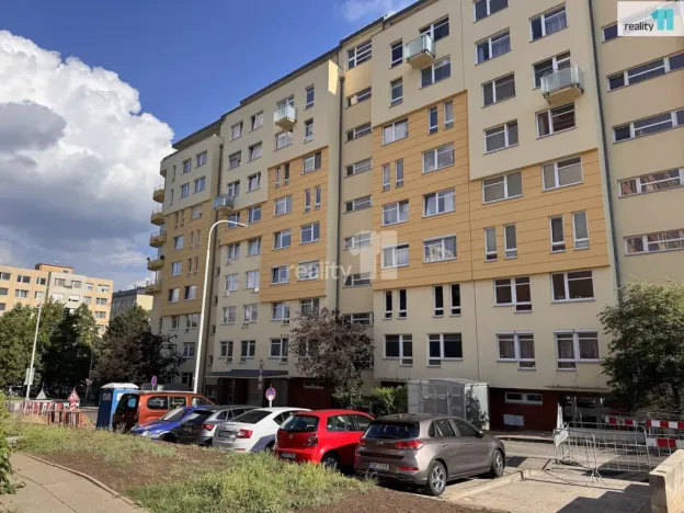 Pronájem bytu 2+kk, Praha - Řepy, Skuteckého, 57 m2