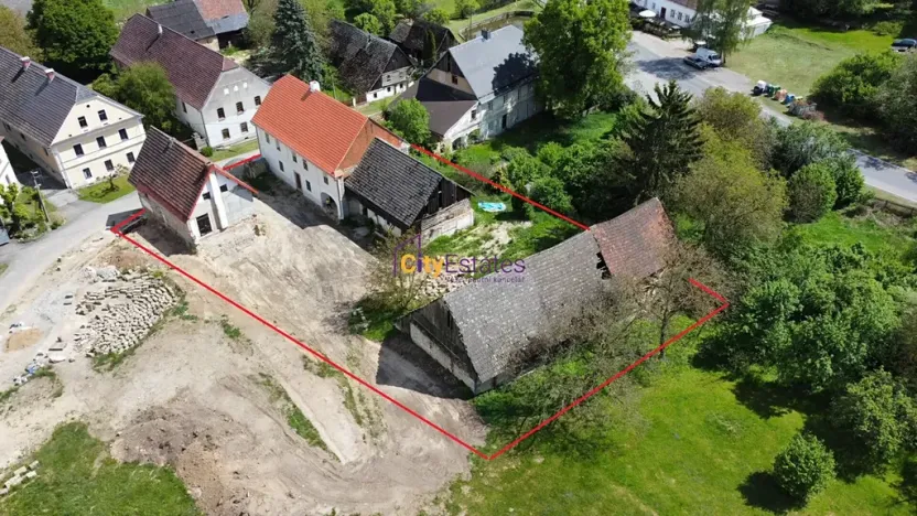Prodej chalupy, Tuhaň, 700 m2