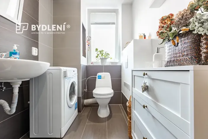 Pronájem bytu 1+1, Teplice, Duchcovská, 37 m2