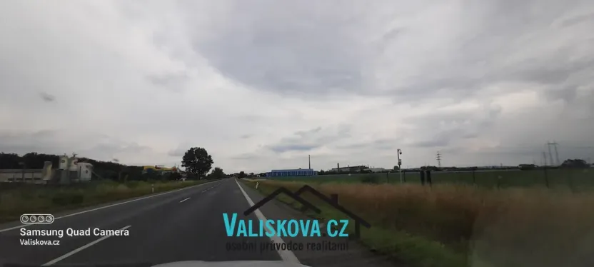 Prodej komerčního pozemku, Hulín, 7249 m2