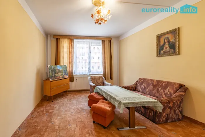 Prodej bytu 3+1, Luby, U Pily, 82 m2