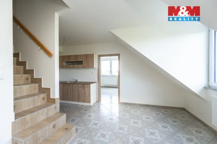 Prodej bytu 3+kk, Břežany II, 85 m2