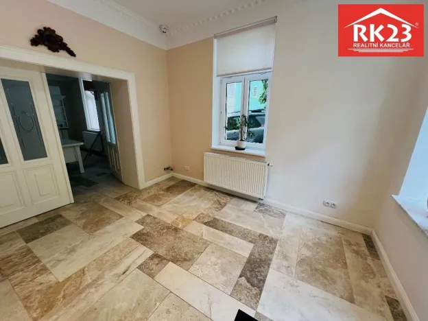 Pronájem obchodního prostoru, Mariánské Lázně, Tyršova, 58 m2