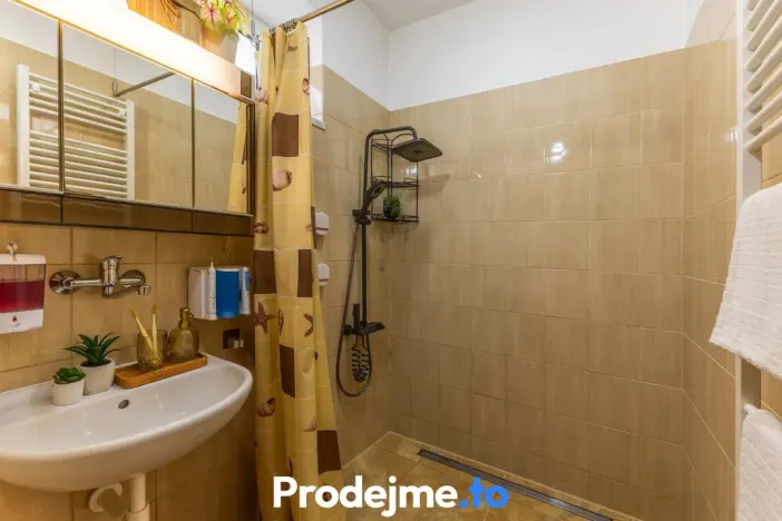 Prodej rodinného domu, Jiřice u Miroslavi, 112 m2
