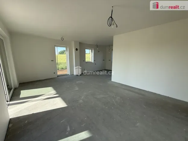 Prodej rodinného domu, Svárov, Pod Větrolamem, 155 m2