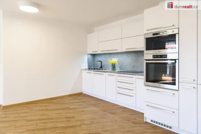 Prodej bytu 3+kk, Všemina, 80 m2