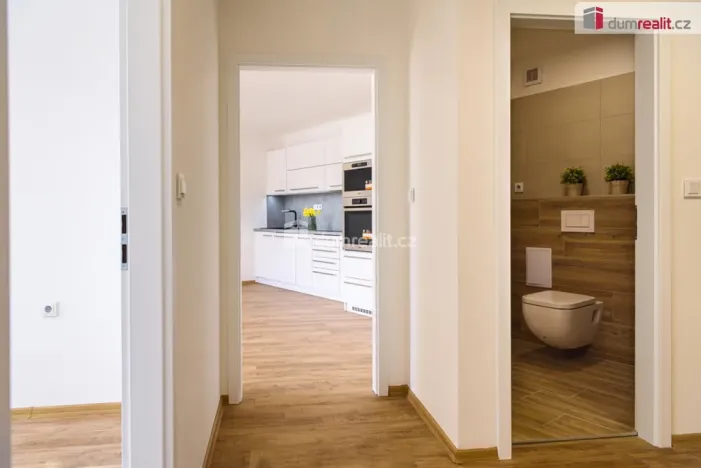 Prodej bytu 3+kk, Všemina, 80 m2