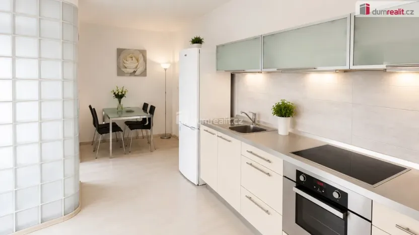 Prodej bytu 2+kk, Zvole, Přední, 46 m2