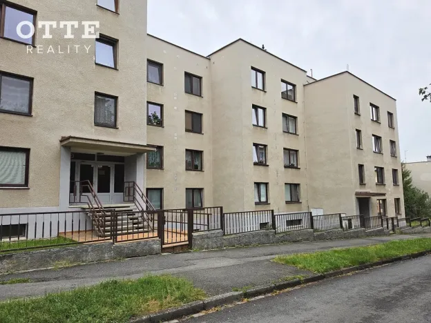 Pronájem bytu 3+1, Plzeň, Nad Úslavou, 77 m2