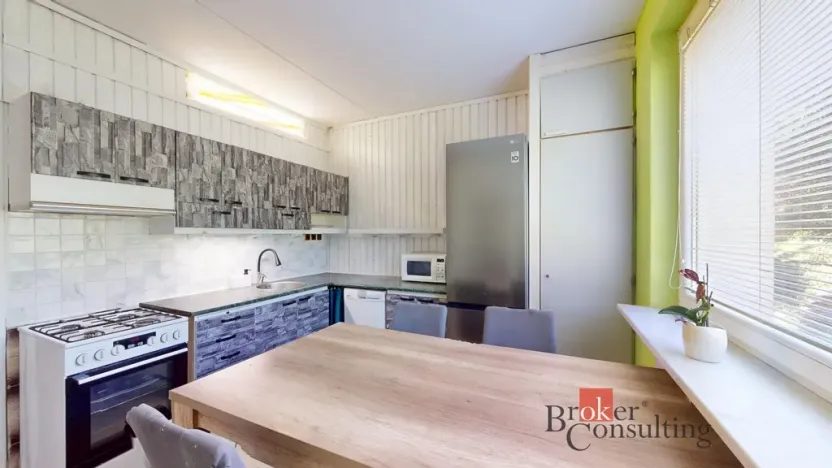 Prodej bytu 4+1, Chomutov, Kamenný vrch, 87 m2
