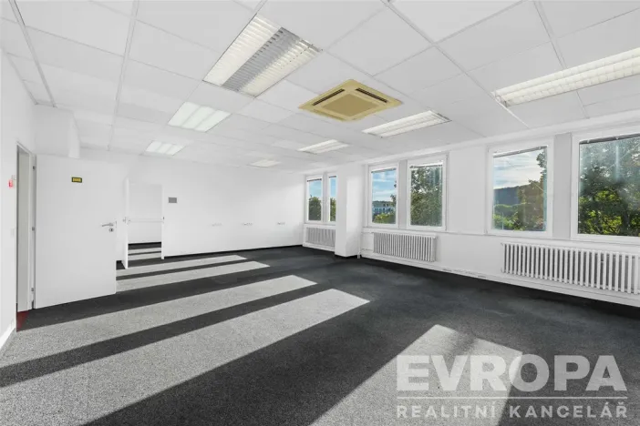 Pronájem kanceláře, Praha, Modřanská, 39 m2