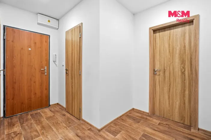 Pronájem bytu 2+1, Česká Lípa, Železničářská, 61 m2