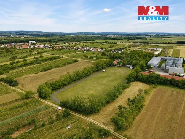 Prodej zahrady, Drnholec, 832 m2