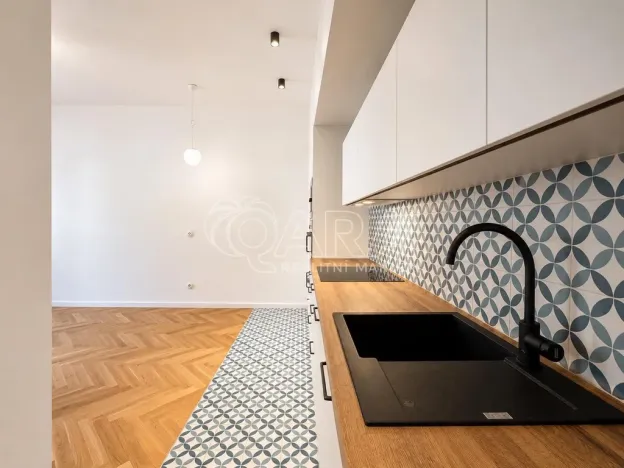 Pronájem bytu 2+kk, Praha - Vysočany, Nemocniční, 45 m2