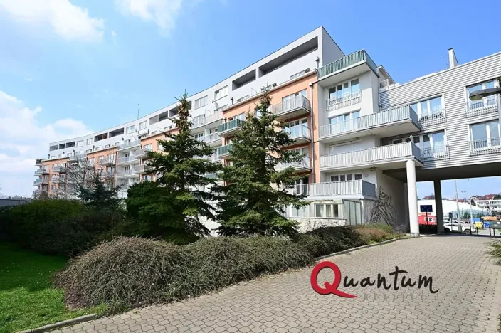 Pronájem bytu 1+kk, Praha - Strašnice, Počernická, 46 m2