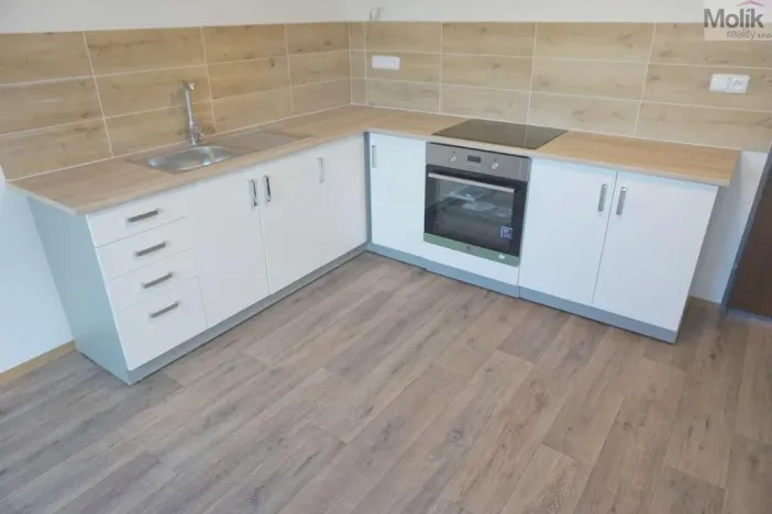 Pronájem bytu 4+kk, Litvínov - Horní Litvínov, Tržní, 70 m2