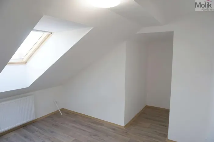 Pronájem bytu 4+kk, Litvínov - Horní Litvínov, Tržní, 70 m2
