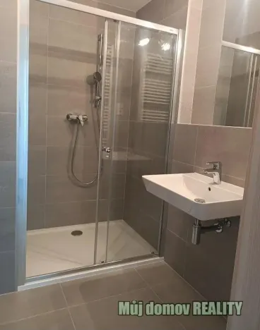 Pronájem bytu 2+kk, Praha - Kamýk, 46 m2