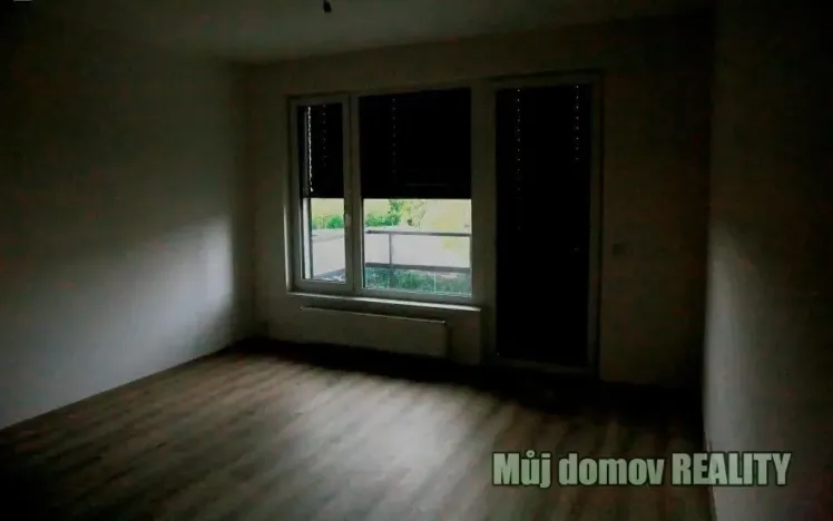 Pronájem bytu 2+kk, Praha - Kamýk, 46 m2