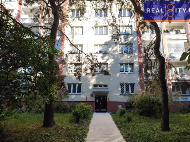 Pronájem bytu 2+1, Praha, Kamerunská, 54 m2