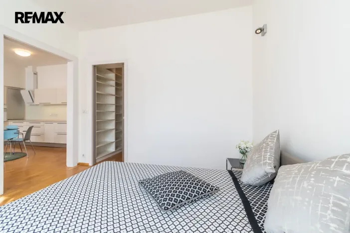 Pronájem bytu 2+kk, Praha - Staré Město, Haštalská, 63 m2