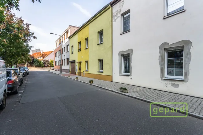 Prodej bytu 2+1, Praha, Na Vackově, 68 m2