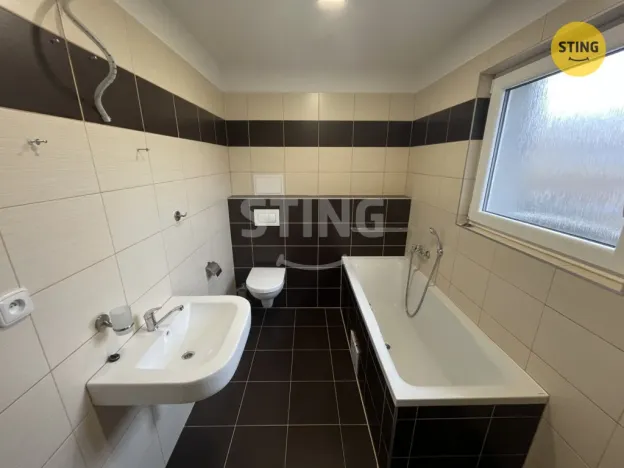 Pronájem bytu 2+kk, Opava, Hviezdoslavova, 52 m2