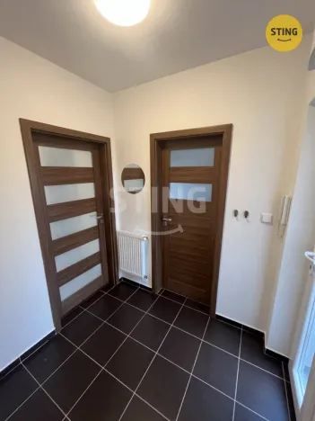 Pronájem bytu 2+kk, Opava, Hviezdoslavova, 52 m2
