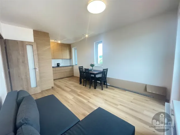 Pronájem bytu 2+kk, Praha - Hloubětín, Waltariho, 45 m2