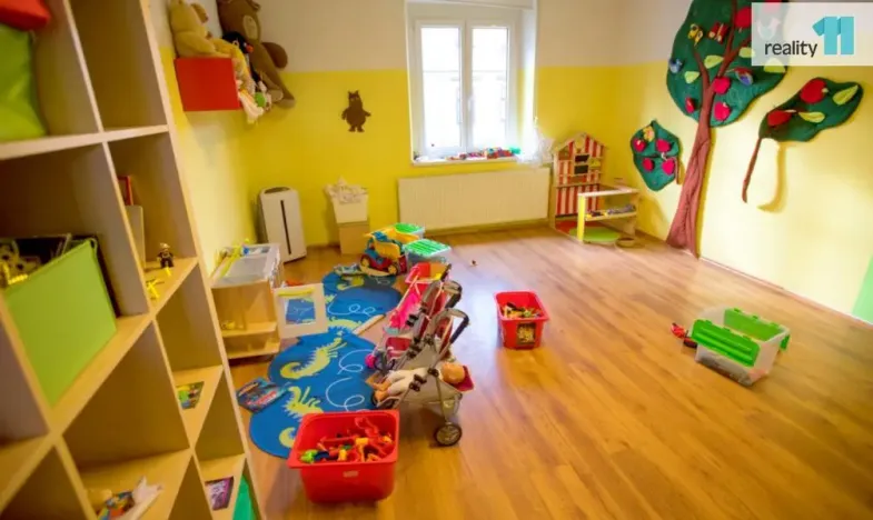 Pronájem komerční nemovitosti, Hradec Králové, Srdínkova, 205 m2