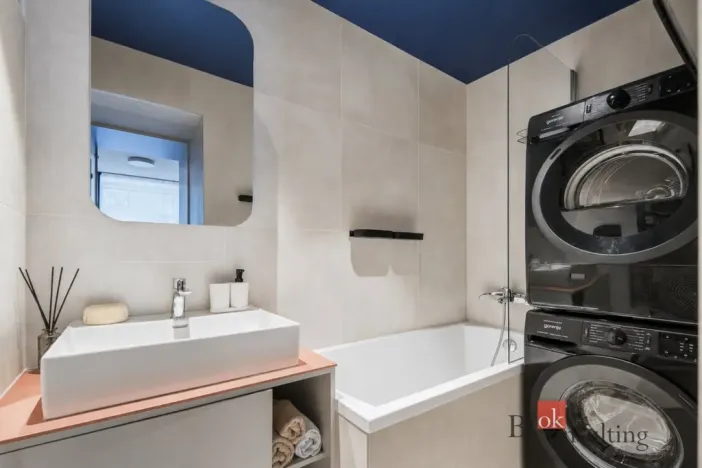 Prodej bytu 1+kk, Praha - Vinohrady, náměstí Jiřího z Lobkovic, 44 m2