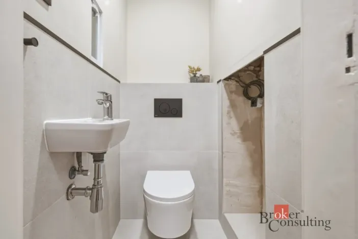 Prodej bytu 1+kk, Praha - Vinohrady, náměstí Jiřího z Lobkovic, 44 m2
