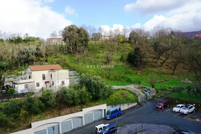 Prodej bytu 3+1, Janov, Itálie, Via Monte Sei Busi, 80 m2