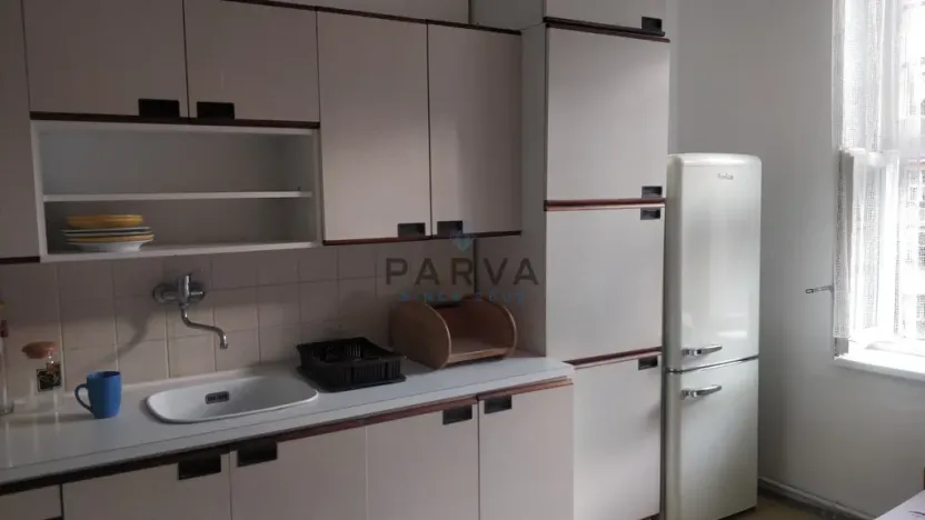 Pronájem bytu 2+kk, Praha - Vinohrady, Vinohradská, 45 m2