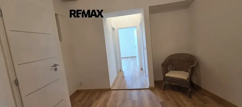 Pronájem bytu 2+kk, Praha - Záběhlice, Záběhlická, 45 m2