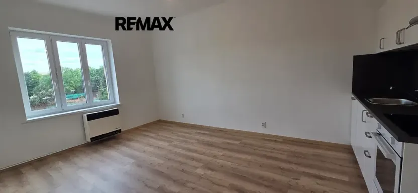 Pronájem bytu 2+kk, Praha - Záběhlice, Záběhlická, 45 m2