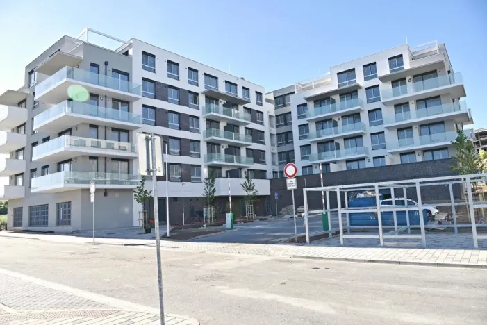 Prodej bytu 2+kk, Praha - Třebonice, Thomasova, 53 m2