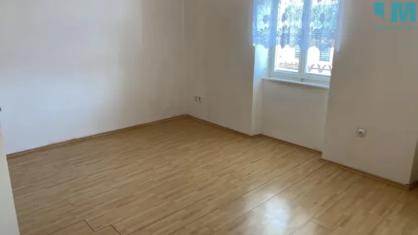 Pronájem bytu 1+1, Jihlava, Seifertova, 36 m2