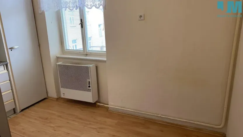 Pronájem bytu 1+1, Jihlava, Seifertova, 36 m2