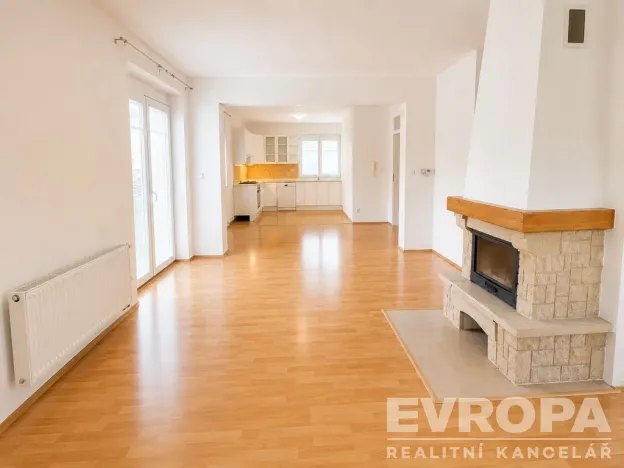 Pronájem rodinného domu, Průhonice, 200 m2