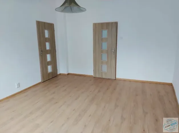 Pronájem bytu 2+1, Krnov, Petrovická, 58 m2